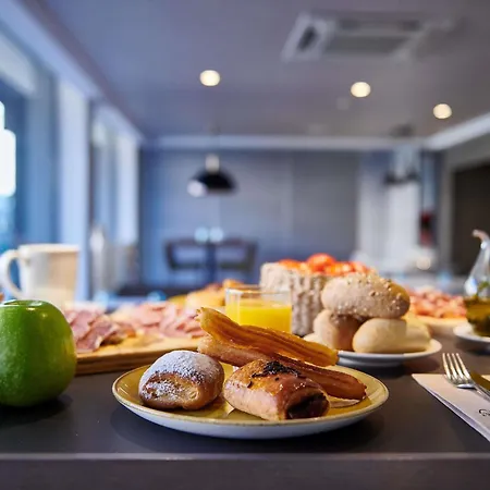 Mercure Barcelona Condor-3